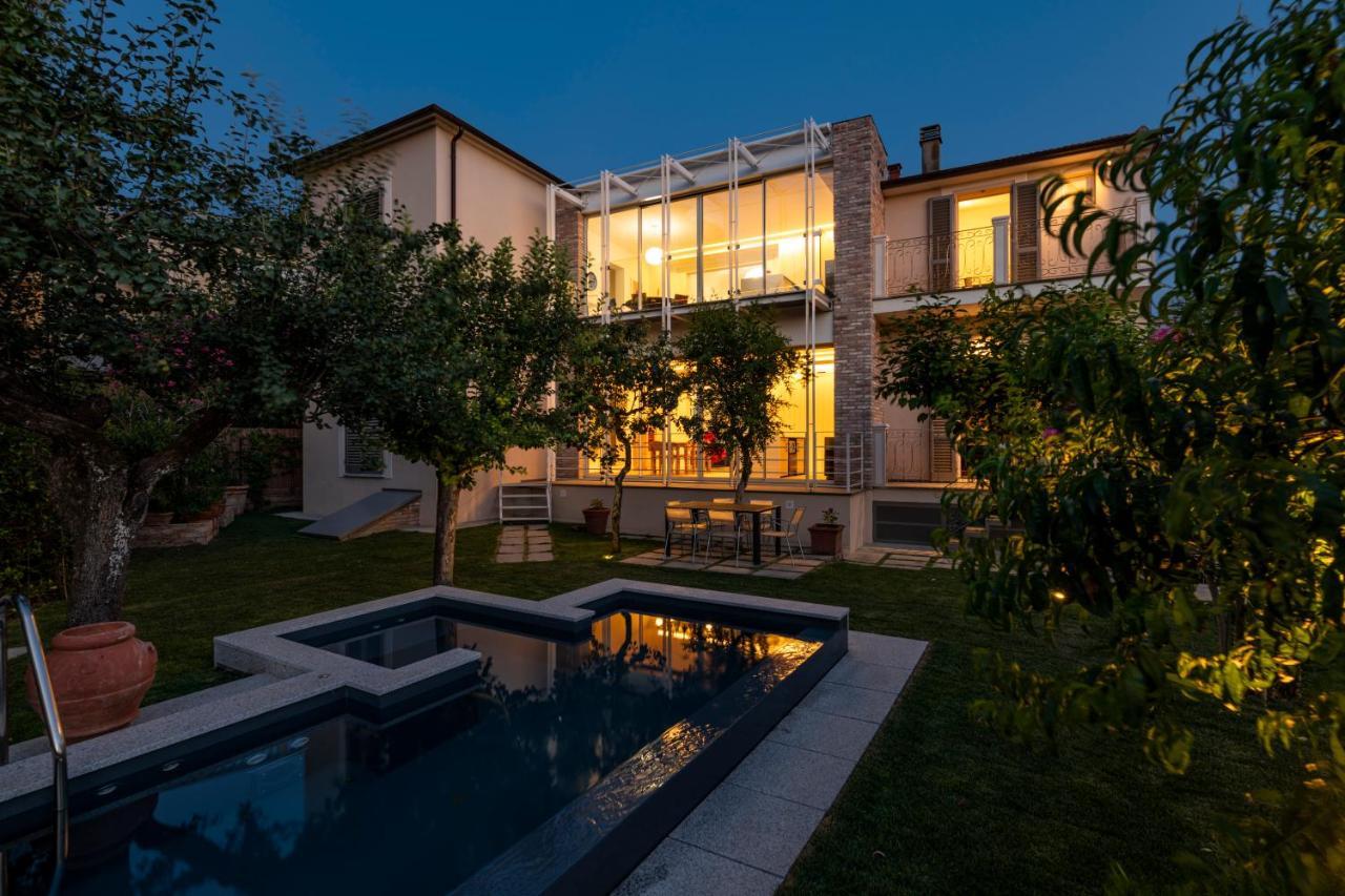 בטולה Residenza Villa Tosca מראה חיצוני תמונה